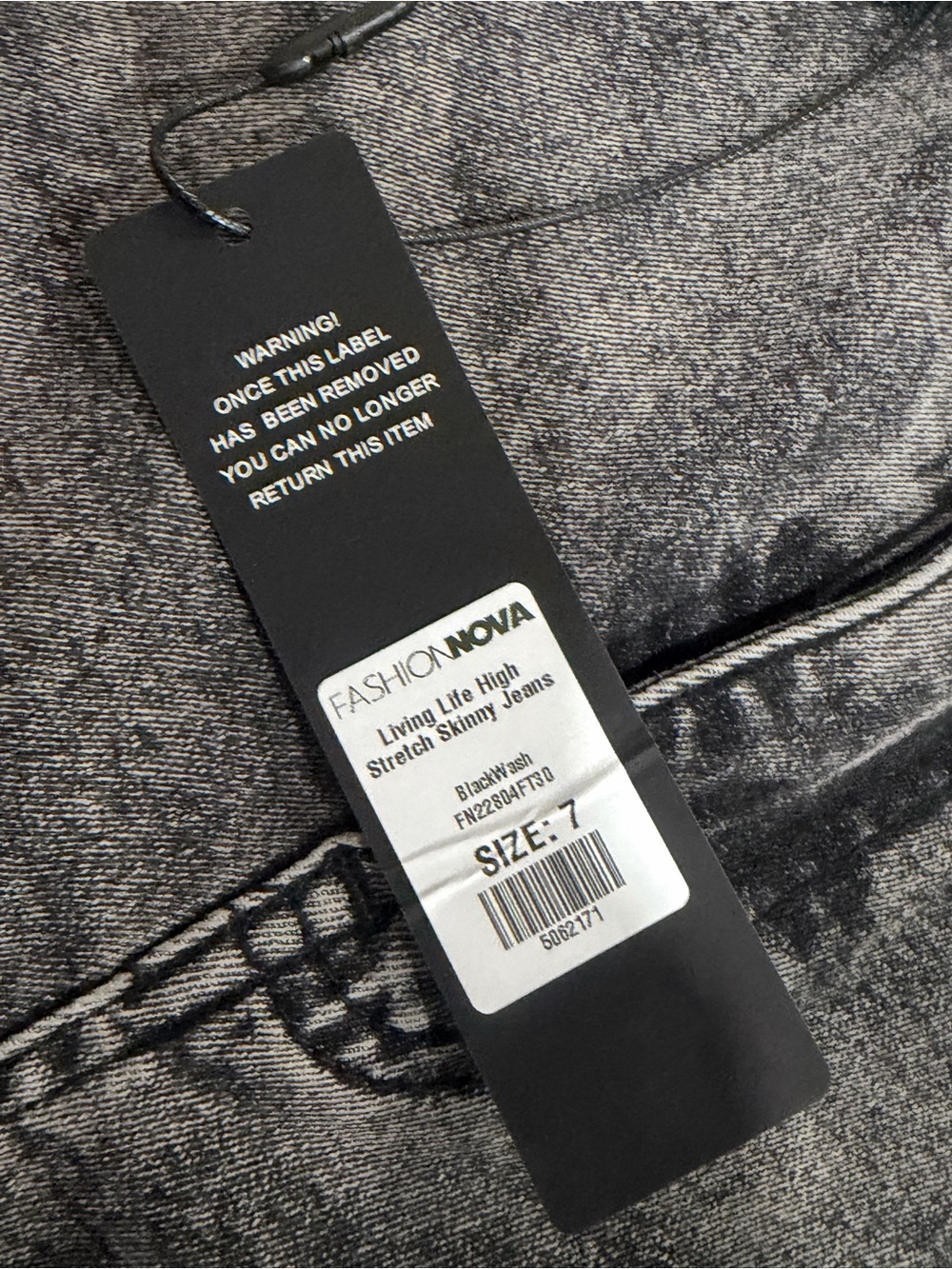 Fashion Nova Women's Acid Wash Black Skinny Jeans - Picture 5 of 6